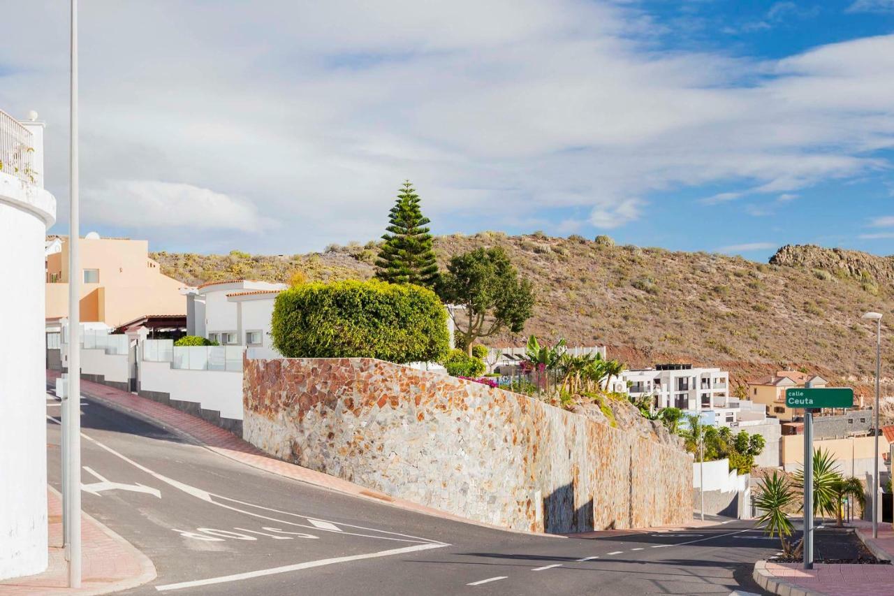 Villa Sara In Costa Adeje (Tenerife)